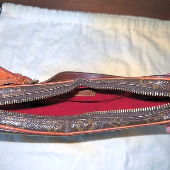 Louis Vuitton Brown Monogram Shoulder Bag - Picture 9 of 14